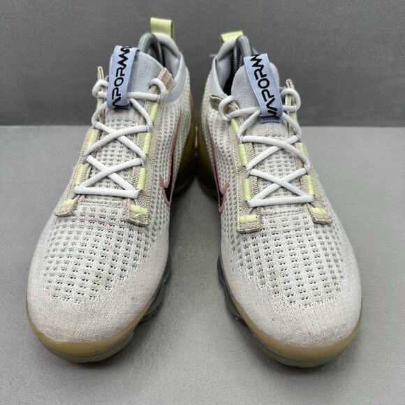 Womens 8 / 6.5Y Nike Air VaporMax 2021 Flyknit Mismatched Swoosh White Sneakers - Picture 2 of 8